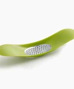 Rocker™ Green Garlic Crusher