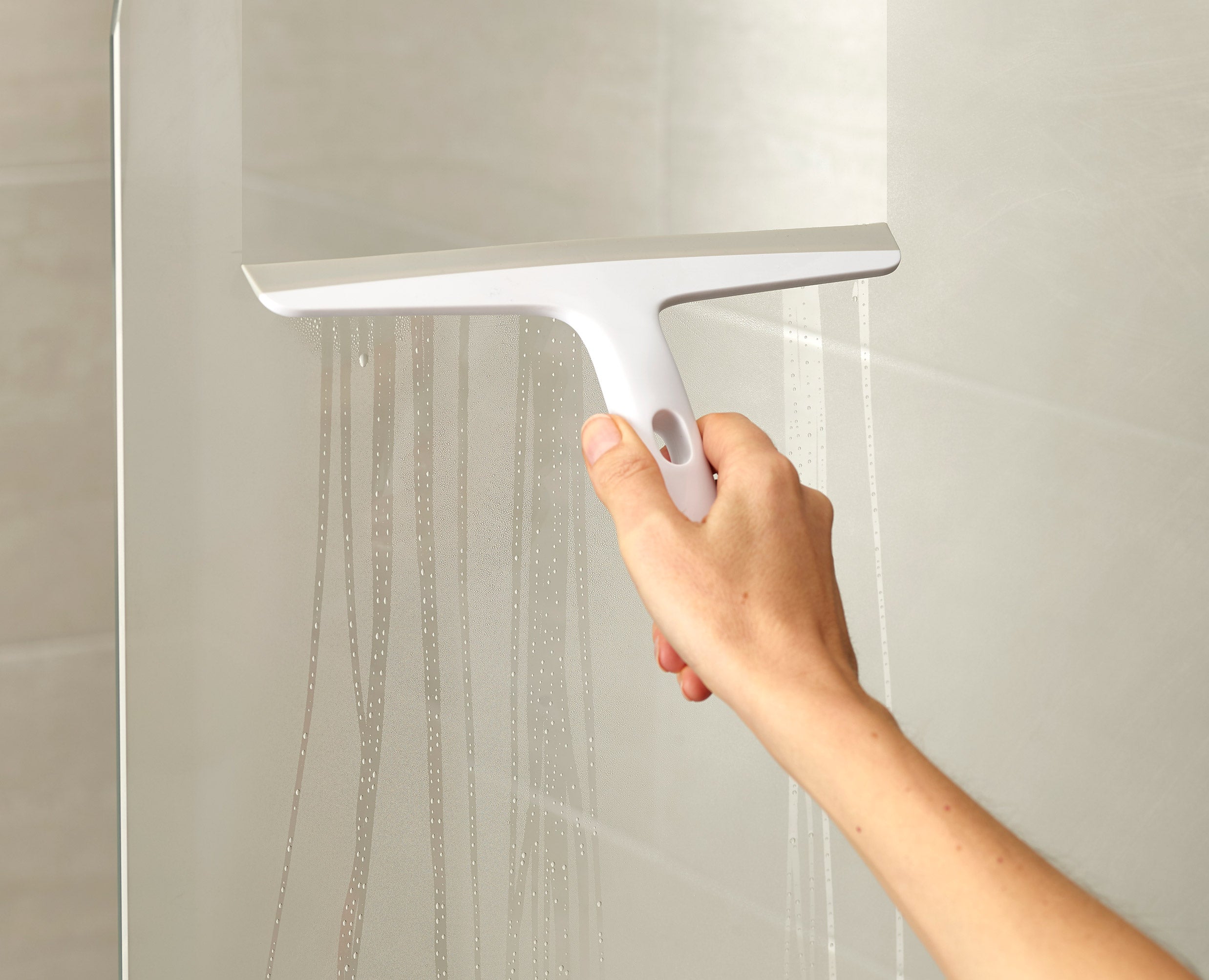 JJ_SS21_EasyStore-Slimline-Squeegee_Grey__70560__IU4.jpg